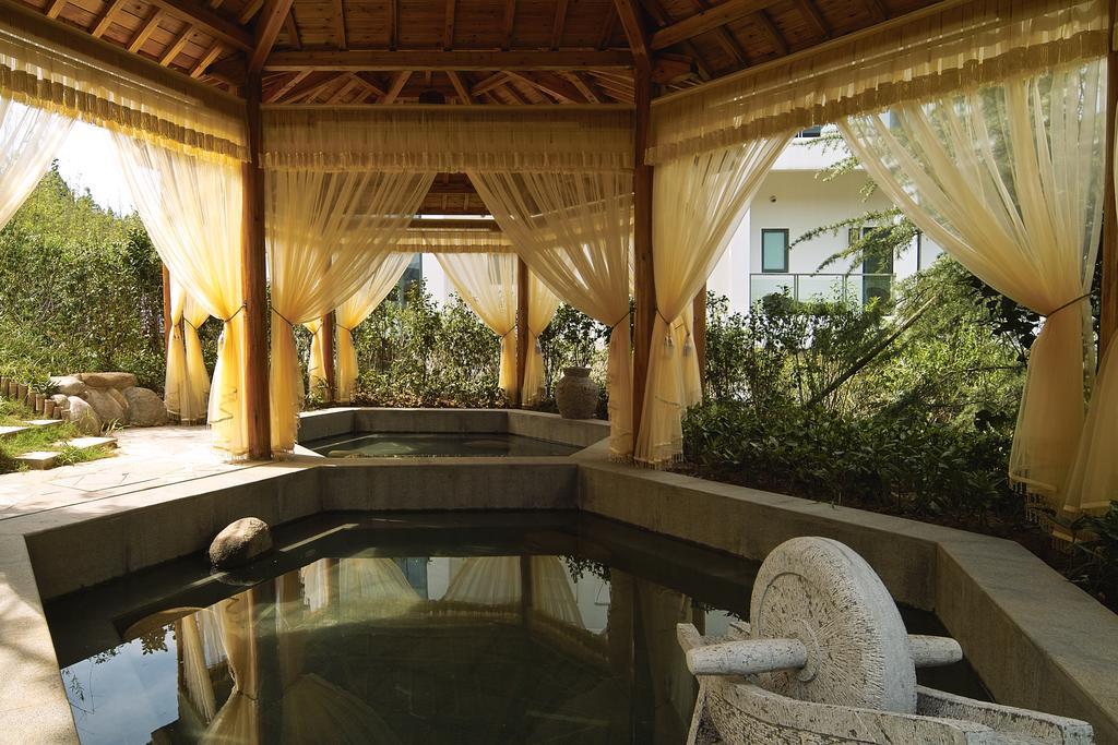 Huanxiu Resort & Spa Suzhou  Exterior photo