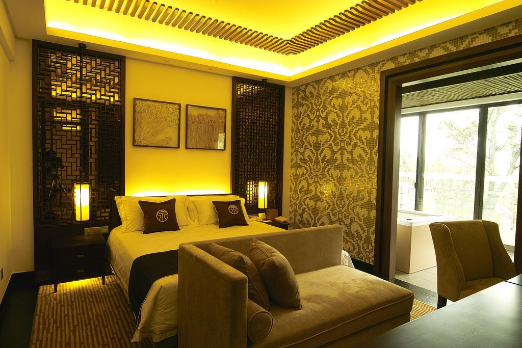 Huanxiu Resort & Spa Suzhou  Exterior photo